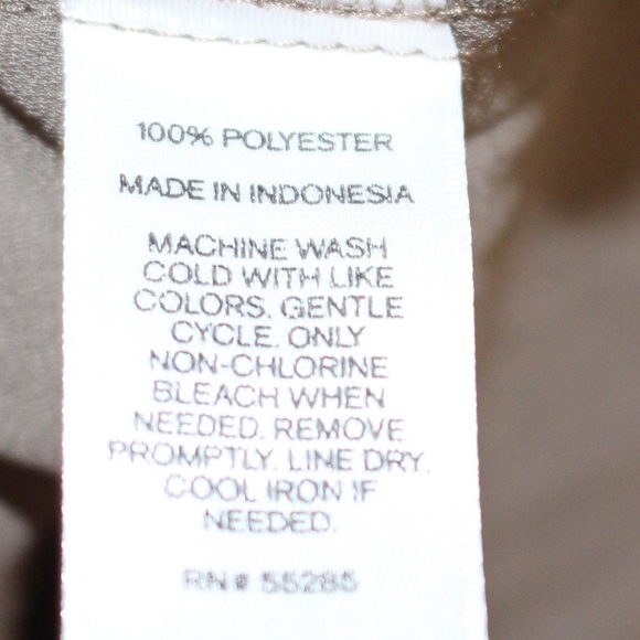 Express,  The Portofino blouse - Picture 7 of 7